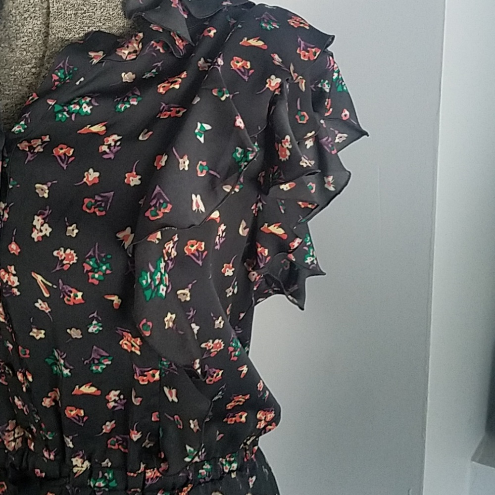 Dress - Picture 2 of 6